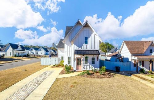Auburn House | Nova's Nook in Auburn