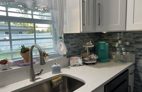 Mount Dora Cottage | Oasis At The Ruiz's - Come Relax, Have Fun, Or Enjoy The Arcade