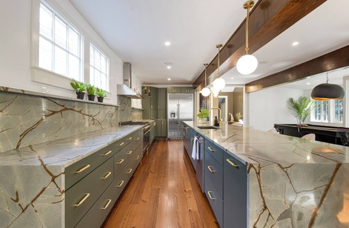 Irish Channel House | Oasis steps from Magazine Street