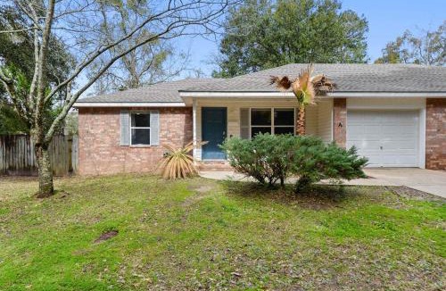 Gulfport Apartment | Ocean Breeze A Relaxing Coastal Getaway Near Top Attractions