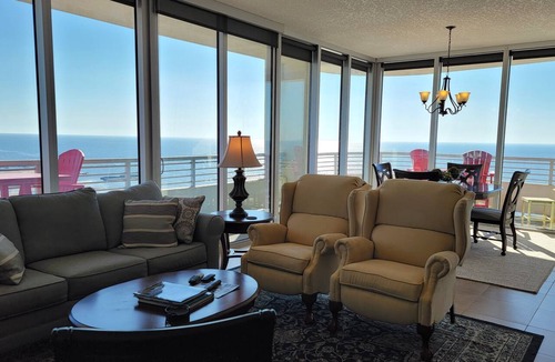Biloxi Condo | Ocean Club 805 Deluxe | Stunning Panoramic Views of the Gulf!