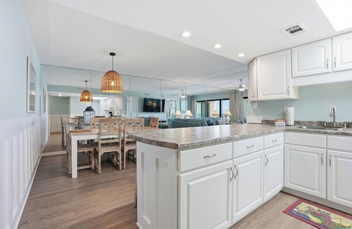 Bel Air Condo | Oceanfront condo sleeps 8, open for summer!