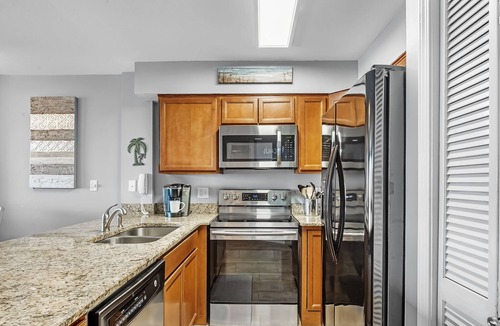 Fort Morgan Condo | Oceanfront Gulf view - 2 bed/2 bath condo: pools, balcony, tons of amenities!