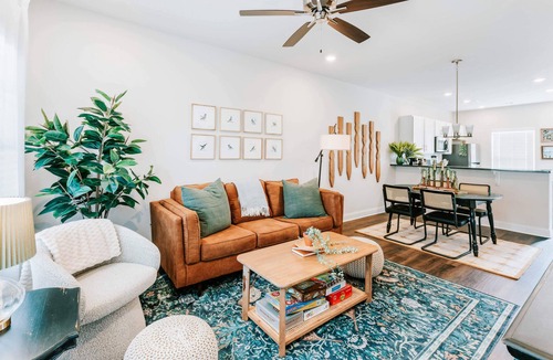 Milledgeville House | Old Capital - Prof. Design, Mins to GCSU, DT, Lake