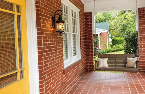 Columbus House | On Park house! 9 miles to base!