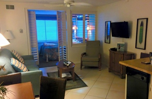 New Smyrna Beach Resort | One Bedroom, Ocean Front, Luxury Condo, New Smyrna Beach, FL 3934454