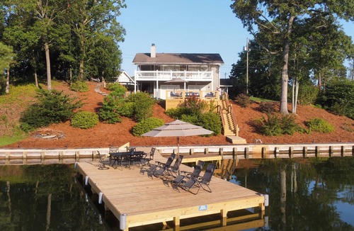 Jacksons' Gap House | Opening Calendar 45 Days Out - Amazing View Lakefront Home with private dock