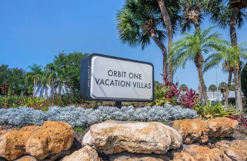 West Kissimmee Resort | Orbit One Vacation Villas by Coolvacay