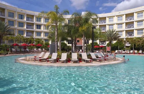 Celebration Apartment | Orlando Getaway with Pool View Balcony