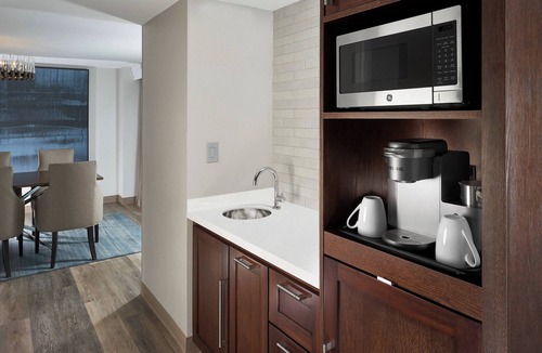 Lake Mary Hotel | Orlando Marriott Lake Mary