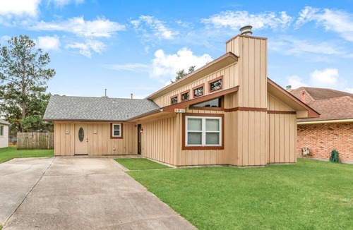 South Baton Rouge House | Out of Town Workers Welcome - 10 minutes to LSU