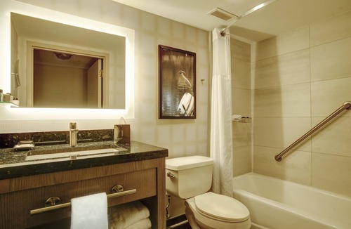 East Biloxi Hotel | Palace Casino Resort