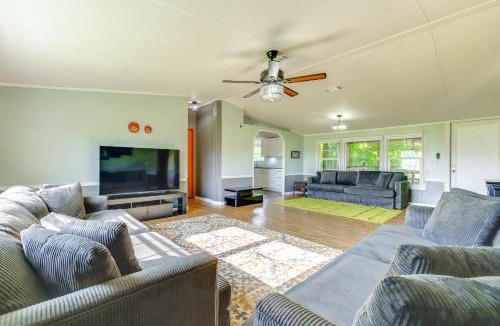 Palatka House | Palatka Hideaway w/Fireplace & Private Porch