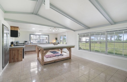 Theriot House | Paradise with Space Dularge DeLight Sleeps 8 Houma by Falgout Marina