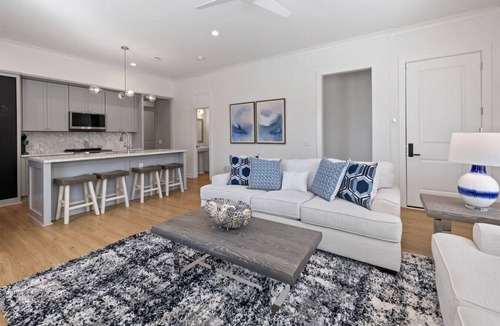 Pass Christian Villa | Pass Christian 3BR Townhome - Pool - Sleeps 6