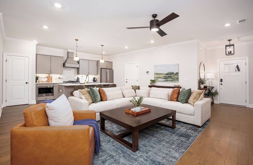 Auburn House | Peaceful AU Club Townhome/3 Bed 3.5 Bath