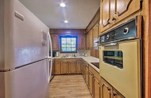 Tougaloo House | Peaceful Home, Colleges-Hospitals-Shops Close, Corporate Bookings Welcome