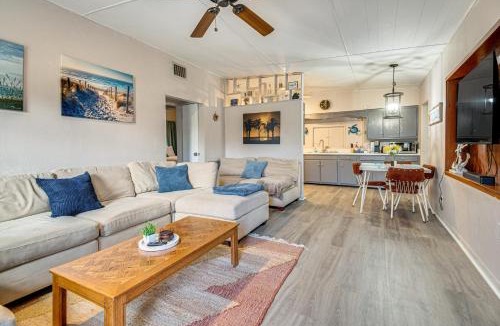 Mims House | Peaceful Home Near Cape Canaveral & River!