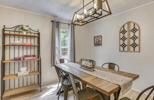 Covington House | Peaceful Louisiana Escape: Fire Pit + Yard!