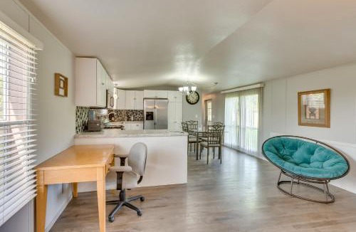 Walkerville House | Peaceful MI Home on 1 Acre: Pets Welcome!