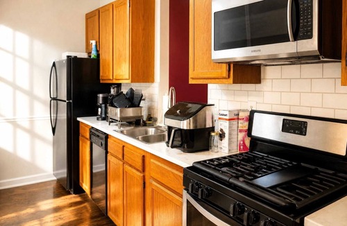 Stockbridge House | Peaceful Retreat Near Atlanta Stadium & Airport
