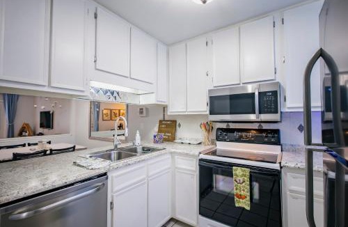 Fort Walton Beach House | Peaceful Townhouse 1 mile to Beach Okaloosa Island Relax Replenish