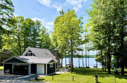 Traverse City House | Peaceful Traverse City Lake Front w/Fireplace, Sauna, & Kayaks, Pontoon Avail.