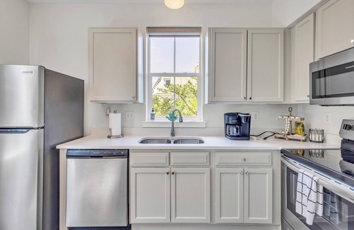 Pass Christian Cottage | Pearl Haven Beach cottage nestled in Pass Christian on the Mississippi Gulf