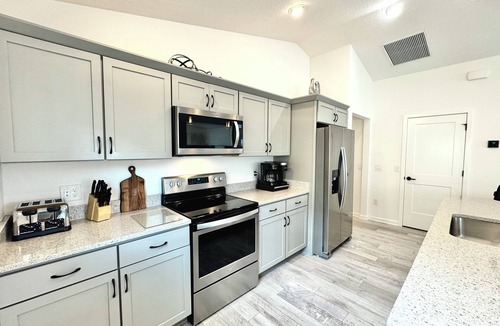 The Villages House | Pelican's Perch - 3/2 w/Golf Cart in The Village of Collier - Atwood Bungalows