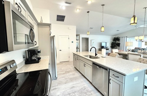 The Villages House | Pelican's Perch - 3/2 w/Golf Cart in The Village of Collier - Atwood Bungalows