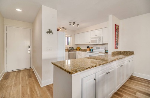 Ono Island Condo | Perdido Key Waterfront - Needle Rush Point- Private Beach - 2 Pools - Flora-Bama