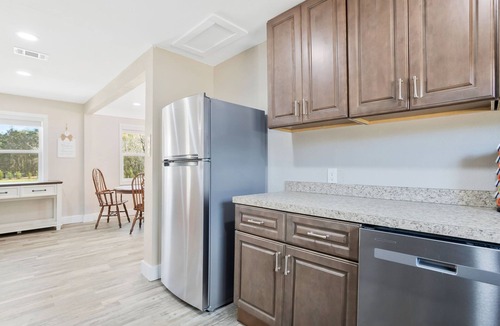 Milton House | Perfect 3-bedroom house with AC in serene Milton