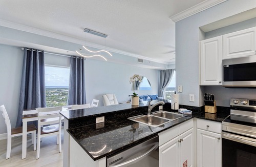 El Centro Beach Apartment | Perfect Family Beach Getaway Relaxing Gulf Front Condo Amazing Resort Amenities