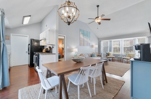 Navarre House | Perfect for families - Private pool, updated home!