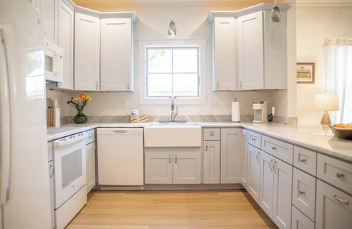 Biloxi House | Perfect location in Ocean Springs! Walk to downtown & beach! Mother's Place
