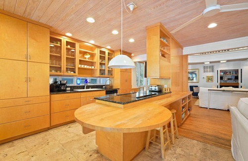 Seaside House | Pet-Friendly Cottage in Seaside, FL! Great Location + 2 Adult Bikes!