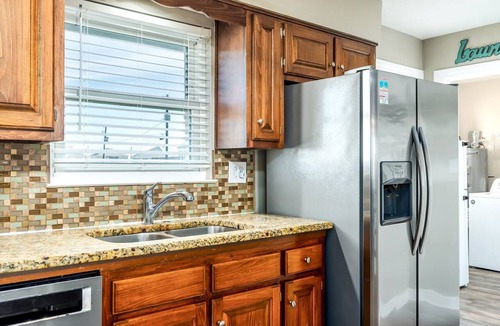 Silver Cay Cottage | Pet-Friendly Cottage with Private Beach Access & Pier in Dauphin Island, Alabama