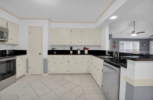 Gunter Afs House | Pet-Friendly Home w/Game Room in Montgomery