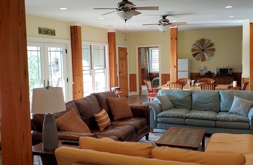 Six Mile House | Pet-Friendly Keowee lakefront luxury home w/dock, 5BR, kayaks, stone fire pit
