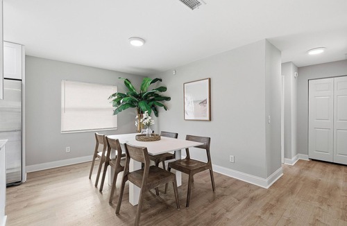 Port Orange House | ☀️Pet Friendly | One Level Home | Perfect for Bike Week | Orange Coast Getaway☀️
