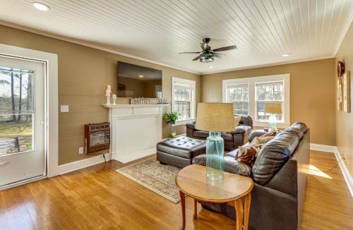 Lineville House | Pet-Friendly 'Railroad Cottage' Near Wedowee Lake