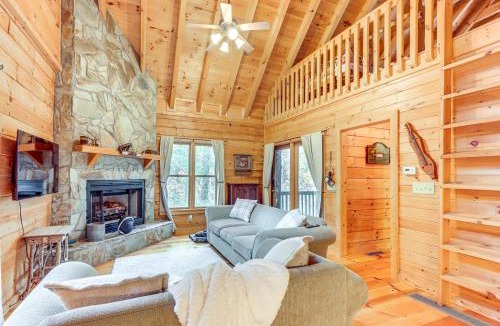Ellijay House | Pet Friendly! Riverfront Ellijay Cabin w/Hot Tub