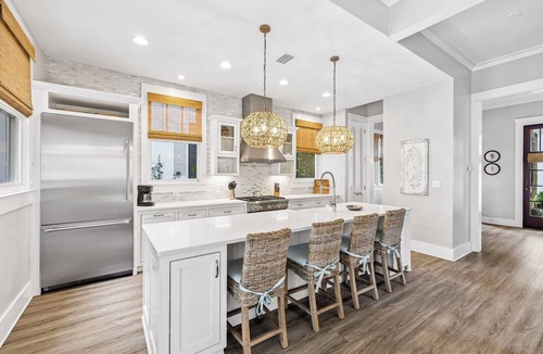 Rosemary Beach House | Pet-Friendly Serene Cottage | 15-sec to Coquina Pool | 2-min to Beach | 4 Bikes