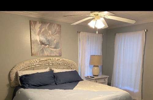 Ono Island House | Pet Friendly-Travel Nurses-NAS-Extended Stays 5331