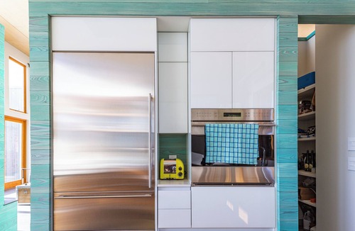 Northport House | Pet-friendly, Waterfront Art Retreat, Private Beach