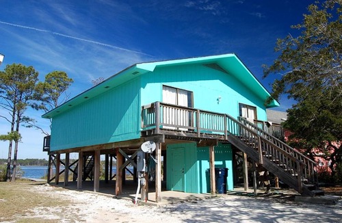Gulf Shores House | Pet Friendly Waterfront Andrews Cottage