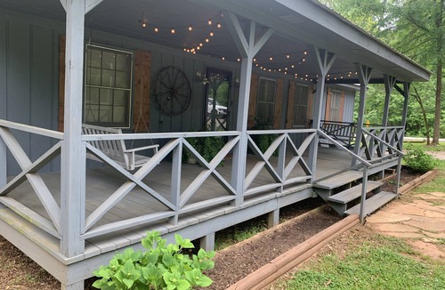 LaGrange Cabin | Pike’s Place on the Lake