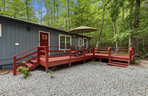 Pine Mountain Valley House | Pine Mountain Cabin with Fire Pit and Wildlife