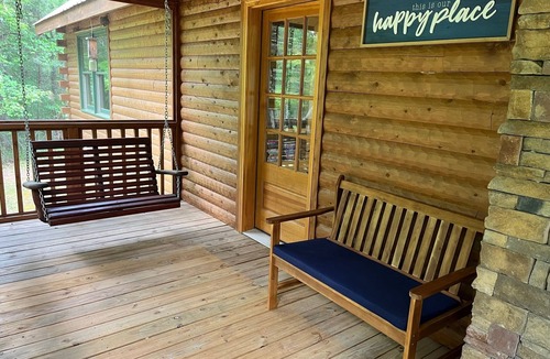 Pine Mountain Valley Cabin | Pine Mountain Luxury Cabin: On Over 22 Acres of Wow! 7 Min to Callaway Gardens