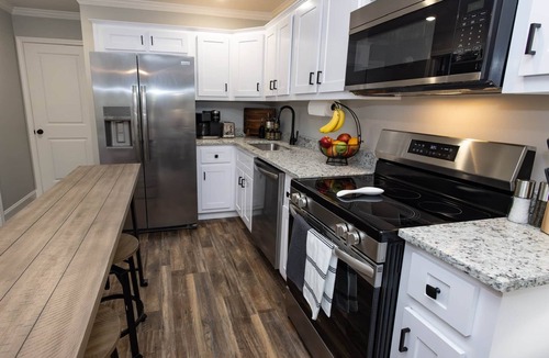 Hephzibah Apartment | Pines at 5 Corporate Furnished Rentals Suite 126